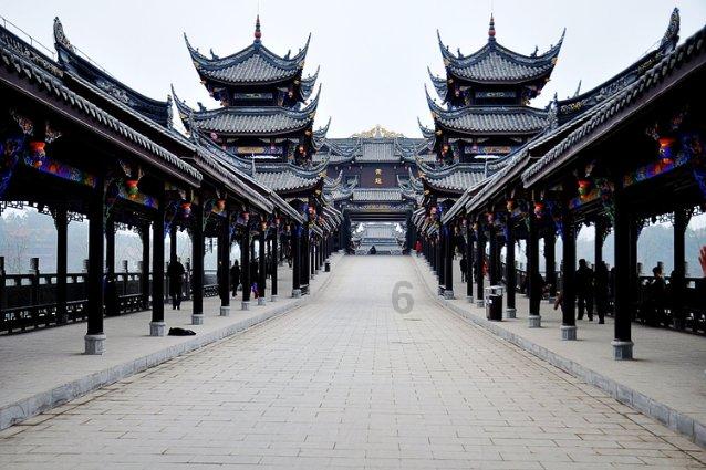 方块闯魔轮